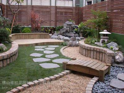 私家園林施工與綠化養護 從家庭陽臺到工廠與體育場地的全面綠化解決方案